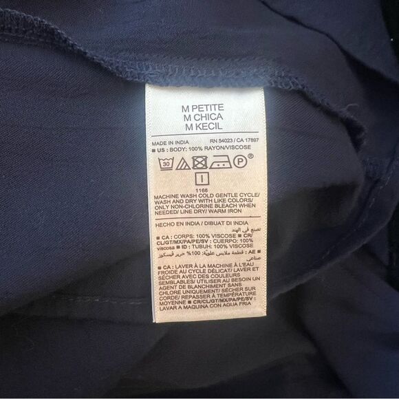 Old Navy Petite Blue Waist-Defined Crepe Side-Cutout Maxi Dress - Picture 5 of 7